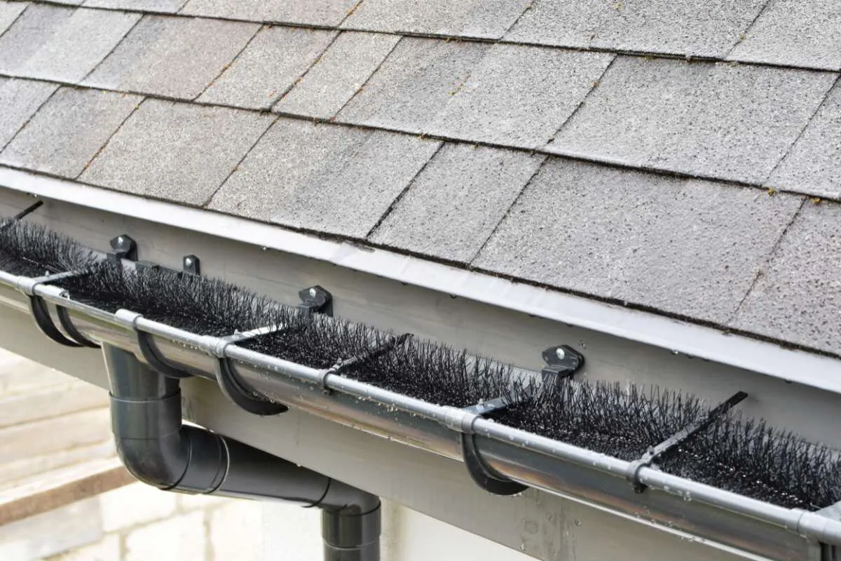 Gutter Guards by Busy Bee